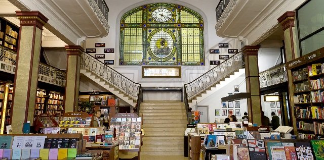 Libreria mas puro verso en ciudad vieja